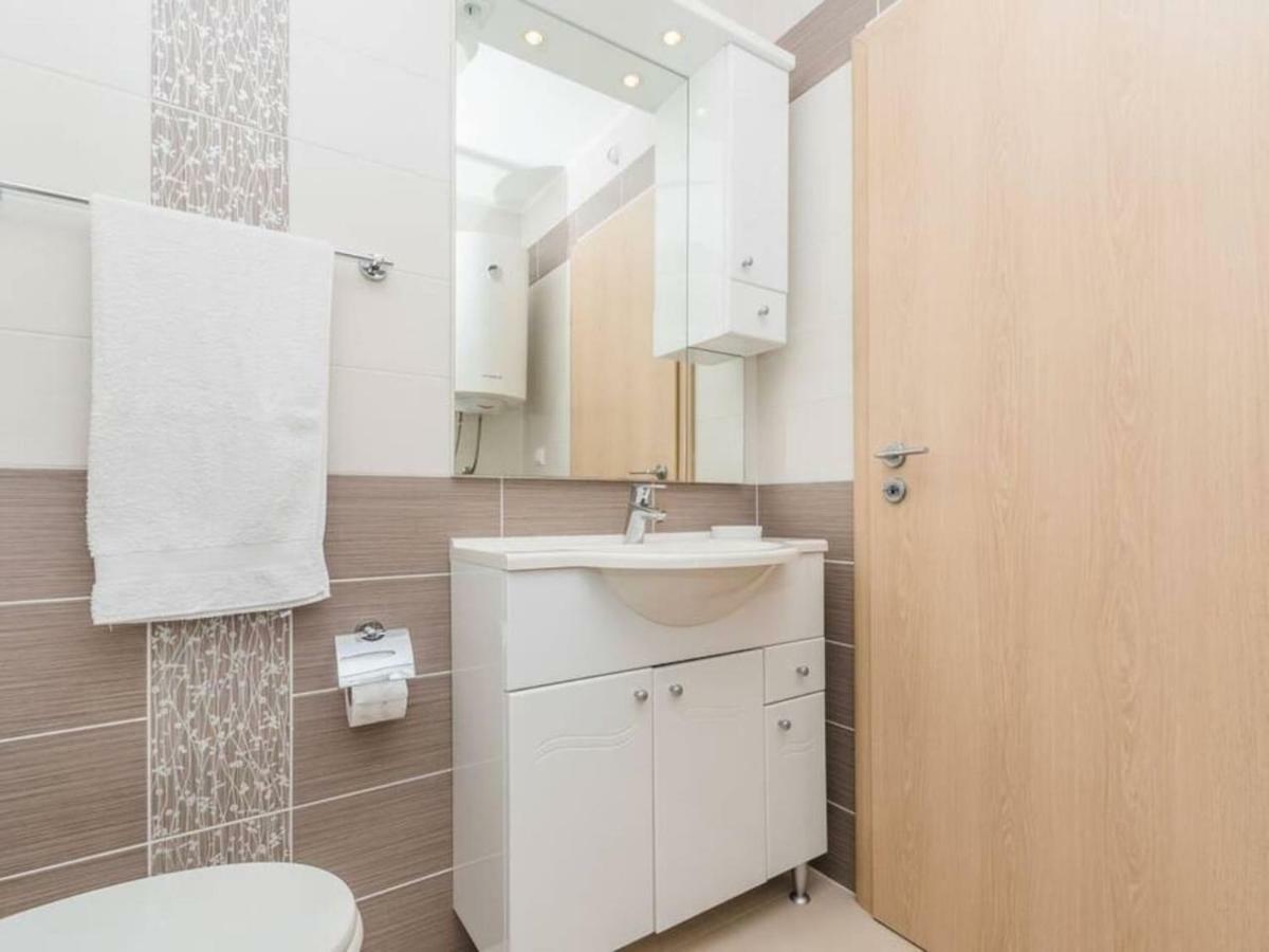 Apartment F-4 科里米诺 外观 照片